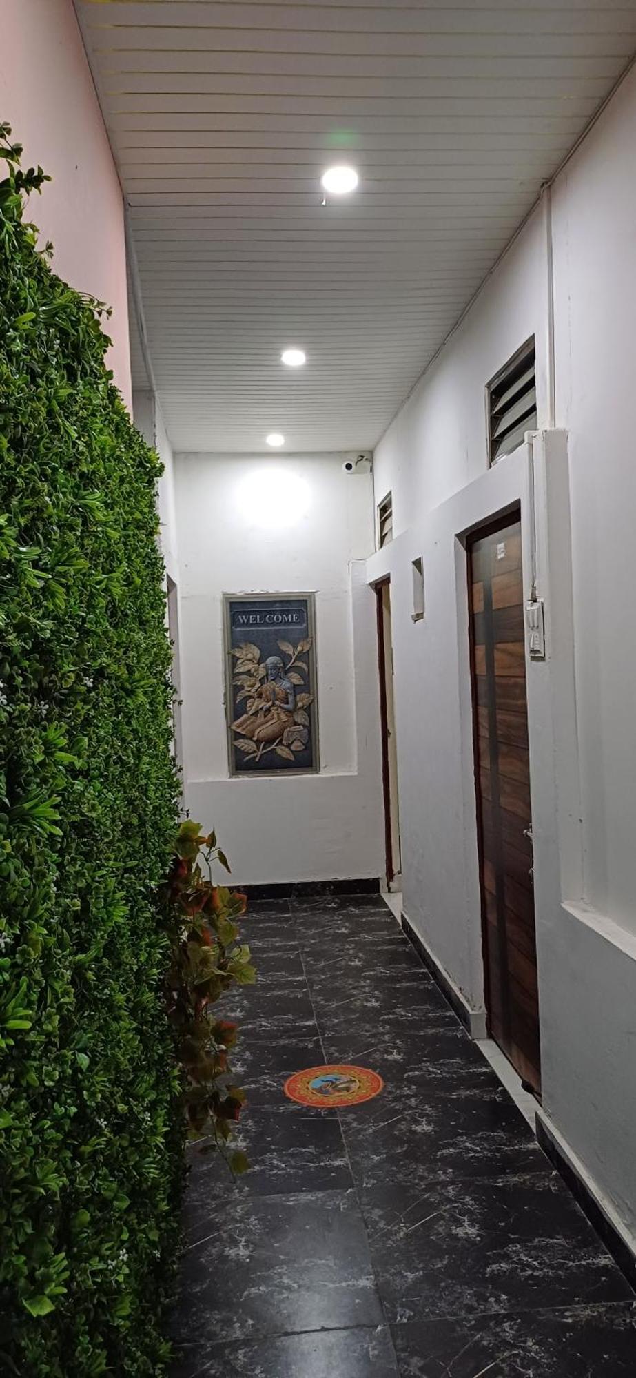 Baba Paying Guest House Varanasi Exterior photo