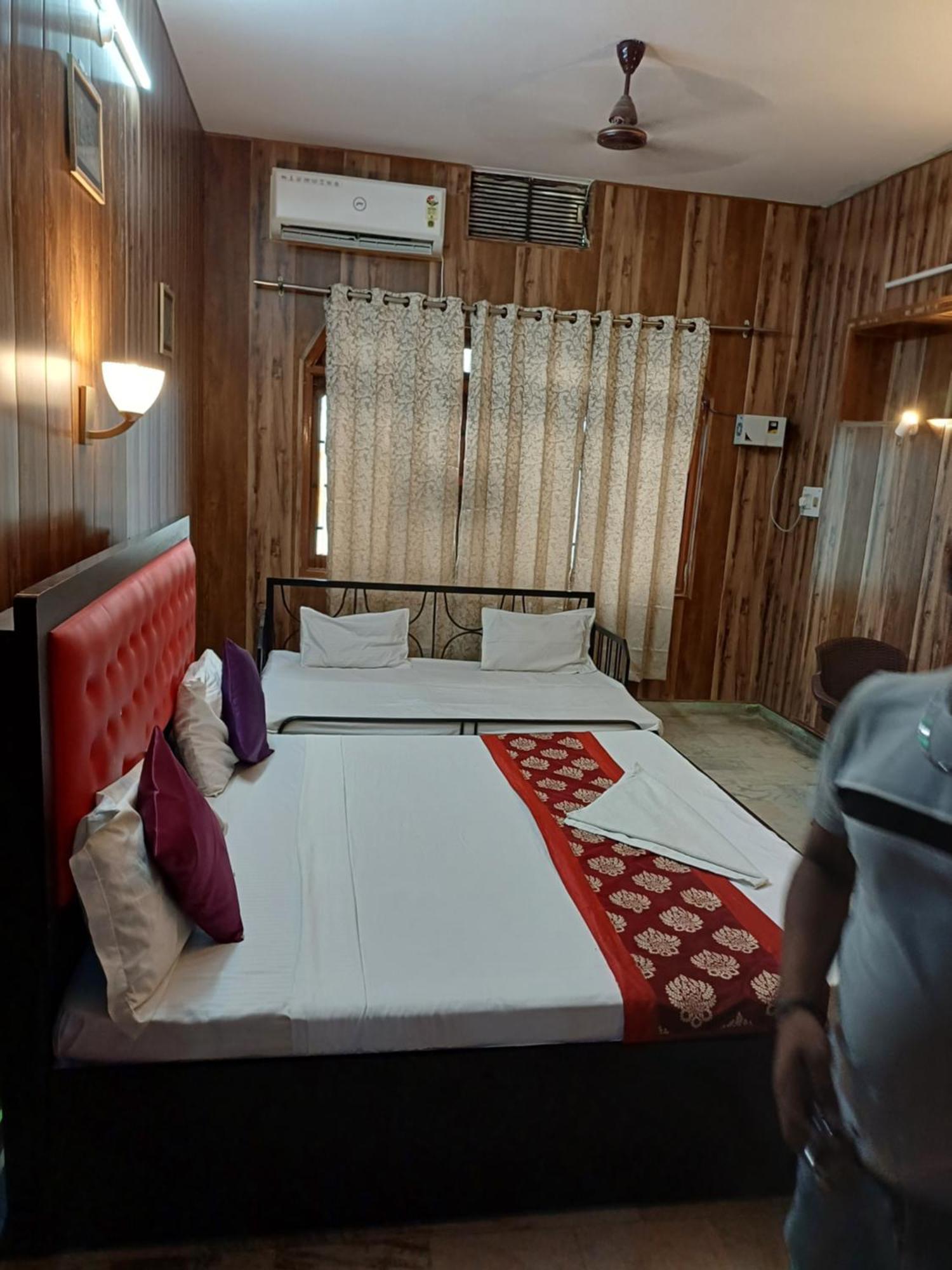 Baba Paying Guest House Varanasi Exterior photo
